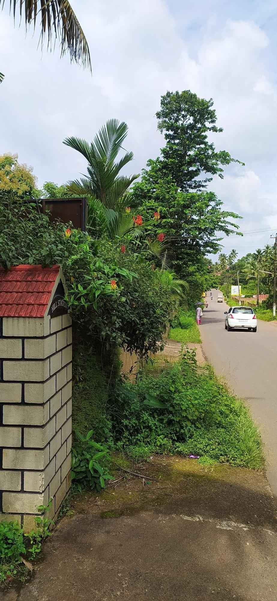 Runnin Airport - Homestay Gurpur Buitenkant foto